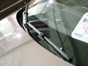 2010款2.0L 手动逸俊版 雨刷