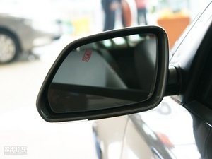 2010款2.0L 手动逸俊版 细节外观