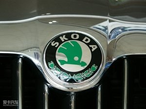 2010款2.0L 手动逸俊版 细节外观