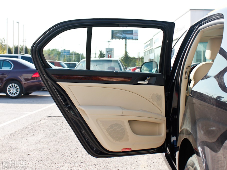 2010J 1.4T DSG(yu)Ű