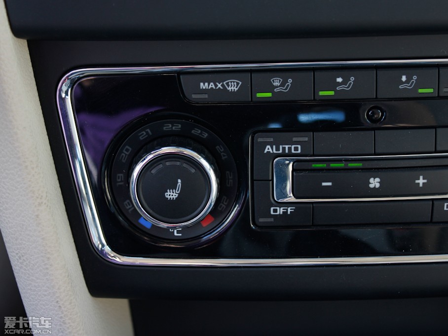 2010J 1.4T DSG(yu)Ű