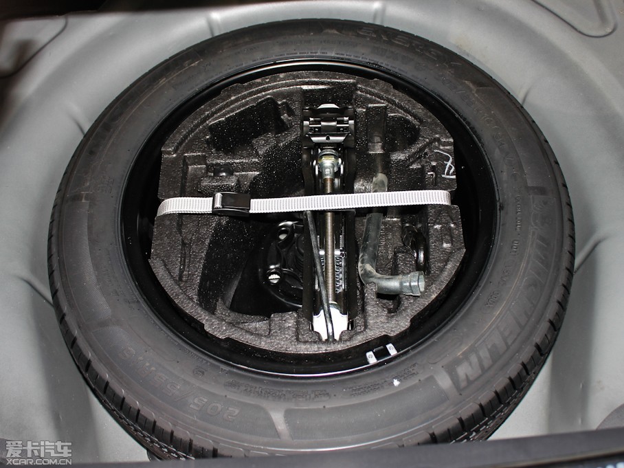 2010J 1.4T DSG(yu)Ű