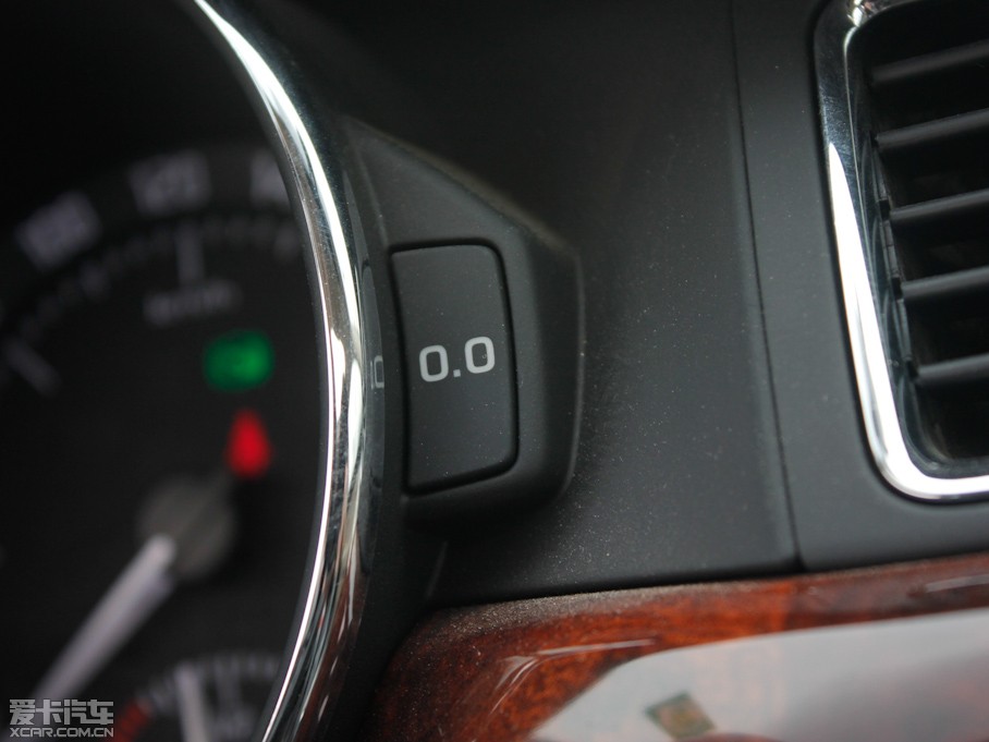 2010J 1.4T DSG(yu)Ű