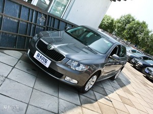 2010款1.4T DSG智雅版 整体外观