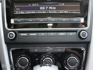2010款1.4T DSG智雅版 音响调节