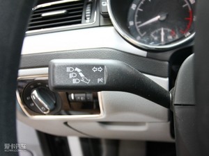 2010款1.4T DSG智雅版 中控区