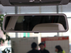 2011款1.4L 自动晶致版 空间座椅