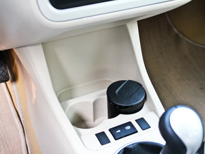 2011款1.4L 手动晶灵版 空间座椅