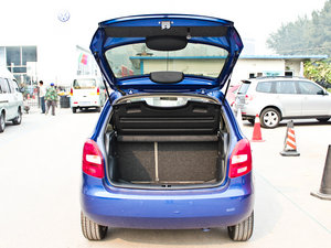 2011款1.4L 手动晶灵版 空间座椅
