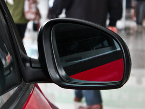 20111.6L Ԅ(dng)ڰ (x)(ji)^