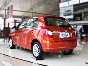 2012款1.6L 自动晶享版 整体外观