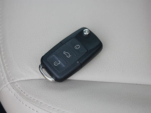 2011款1.6L 自动晶享版 其它