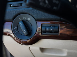 20121.6L Ԅ(dng)ݿ п؅^(q)