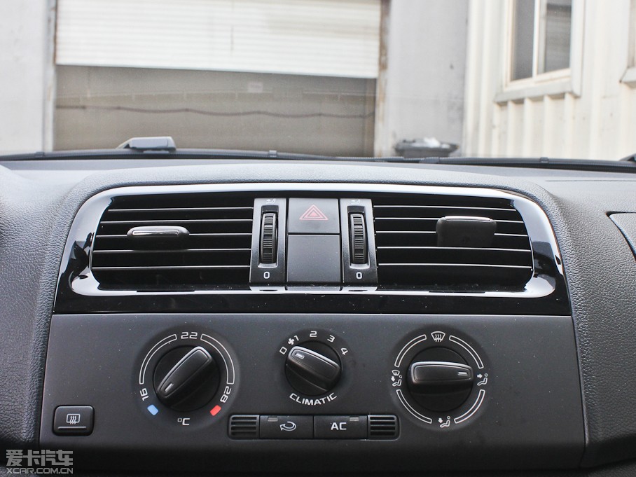 2012J Sport 1.6LԄӰ