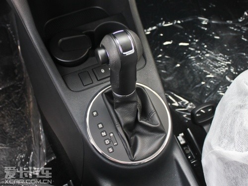 上海大眾斯柯達2012款晶銳