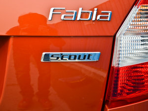 2012��1.6L �������^