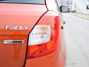 2012��1.6L �������^