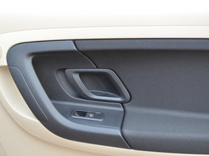 2012��1.6L ���g����