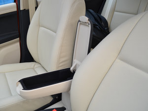 2012��1.6L ���g����