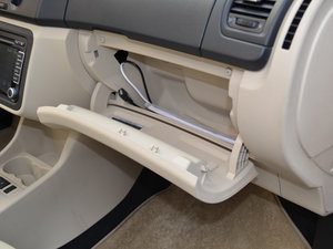 2012��1.6L ���g����