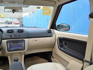 2012��1.6L ���g����