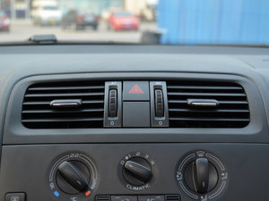 2012��1.6L ���{���L��