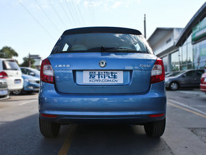 2012款1.4L 手动晶致版 正后	