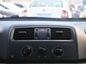 2012款1.4L 手动晶致版 空调出风口