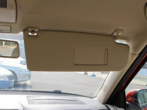 2012款1.4L 自动晶灵版 空间座椅
