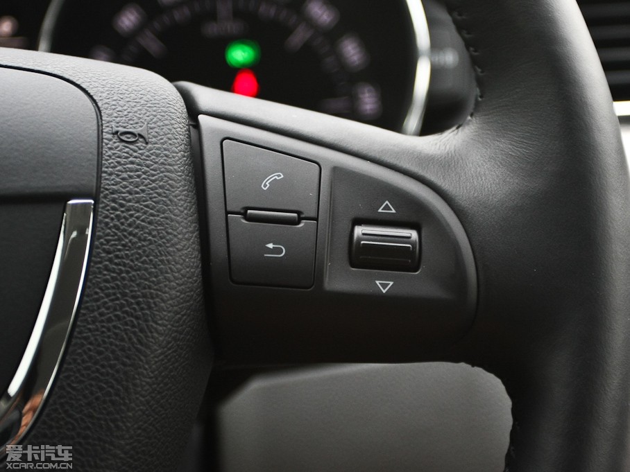 2012J 1.4TSI DSG(yu)Ű