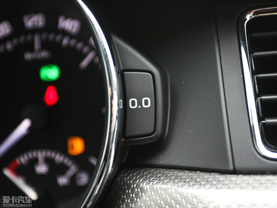 2012J 1.4TSI DSG(yu)Ű