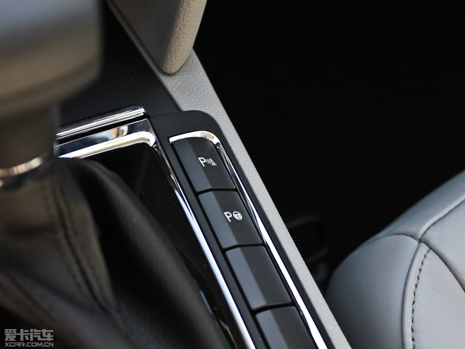 2012����J 1.8TSI �ԄӃ�(y��u)�Ű�