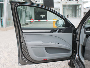 2012款1.4TSI DSG智雅版 驾驶位车门