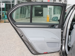 2012款1.4TSI DSG智雅版 左后车门