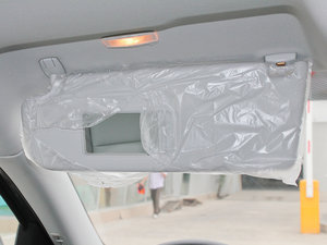 2012款1.4TSI DSG智雅版 遮阳板（左）