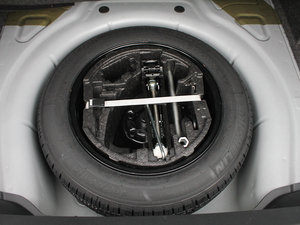 2012款1.4TSI DSG智雅版 备胎