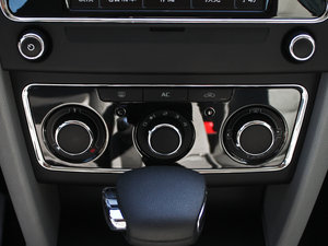 20121.8TSI ԄӃŰ {{