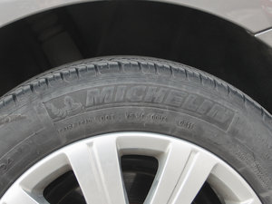 20121.8TSI Ԅ(dng)FŰ ݆̥Ʒ