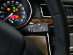 20121.8TSI ԄFŰ п؅^