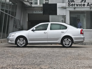 2013款1.4TSI 手动逸俊版 正侧（左）