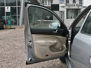 2013款1.4TSI 手动逸俊版 驾驶位车门