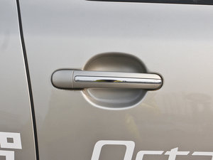 20131.4TSI DSG (x)(ji)^