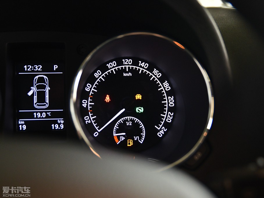 2014Yeti 1.8TSI DSGҰ