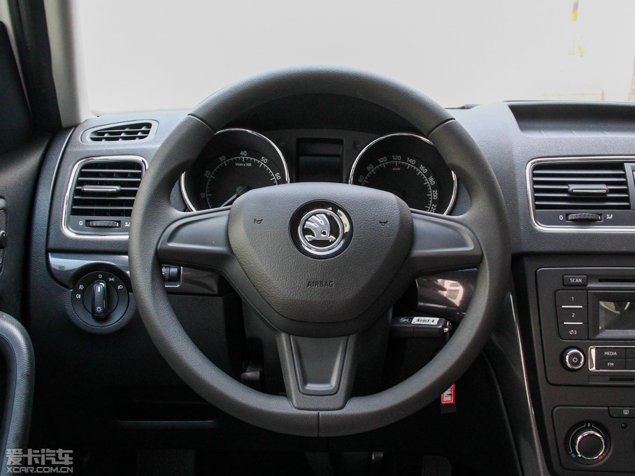 2014Yeti (hu) 1.4TSI DSG Ųʰ