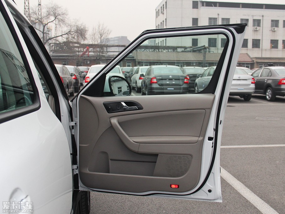 2014Yeti 1.8TSI DSGҰ