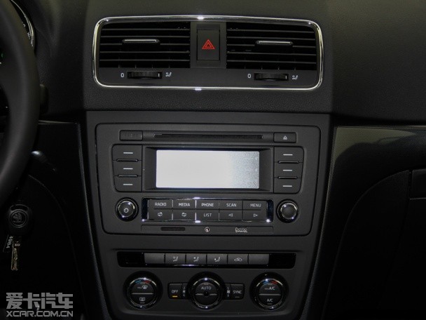 上海大眾斯柯達2014款野帝