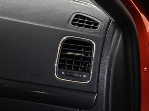 2014 1.4TSI DSG Ӱ п؅^(q)