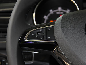 2014 1.4TSI DSG Ӱ п؅^(q)