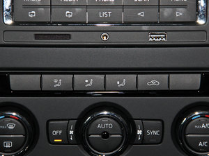 2014 1.4TSI DSG Ӱ п؅^(q)