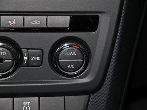 2014 1.4TSI DSG Ӱ п؅^